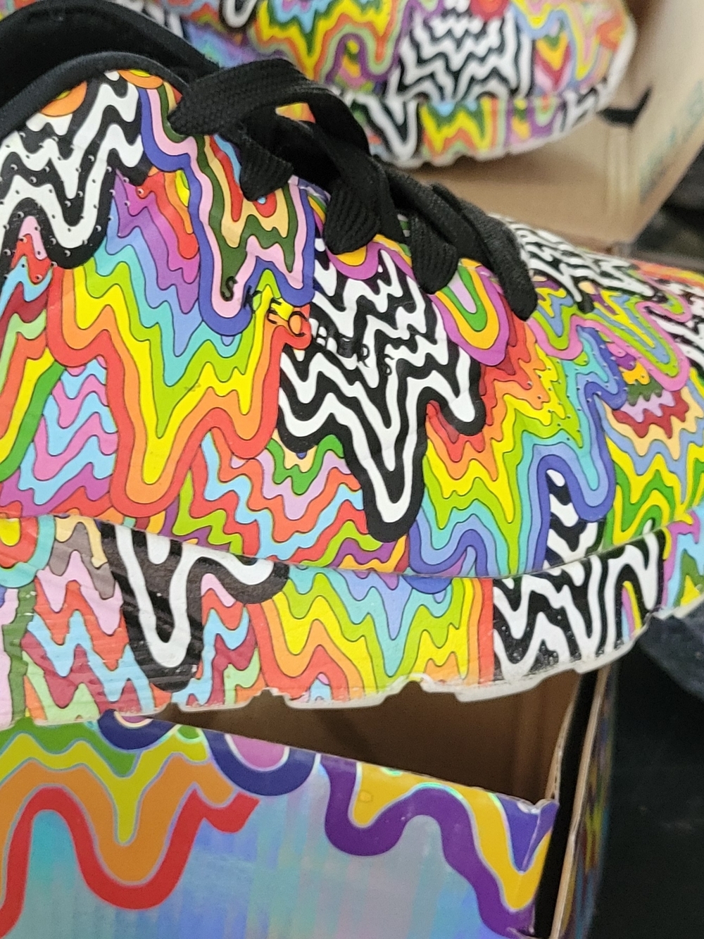 Skechers Kids Rainbow Pattern Lace-Up Sneakers